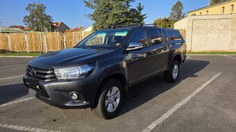 Toyota Hilux 2.4 - 2