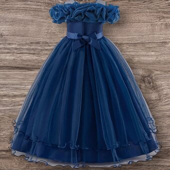 Nádherné nové šatičky - 2