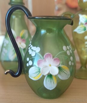 Miniaturní ručně malované vázičky /16 kusů/.Miniaturní ručně - 2