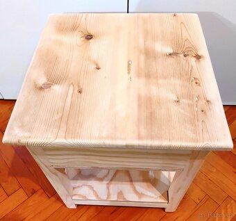 Stolička s úložným prostorem.. - 2