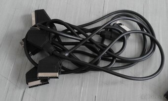 Kabeláže Mix SCART a CINCH , cena za vše - 2