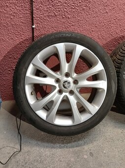 Alu Škoda Trifid 17" 5x112 celoroční pneu - 2