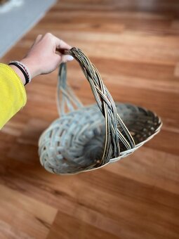 Proutěný koš na sušené/čerstvé květiny/bylinky - 2