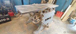 Prodám velkou hoblovku + protahovačku. - 2