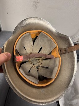 Retro helma na motorku - 2