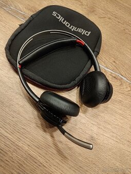 Plantronics Voyager Focus UC - 2