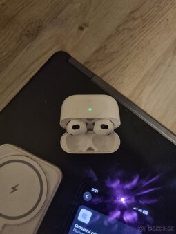 Apple IPhone 13 128 GB Top Stav starý 8 měsíců - 2