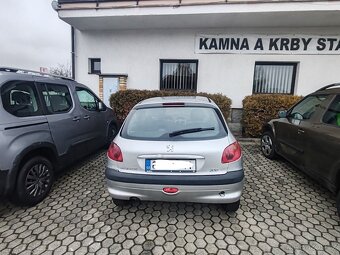 Peugeot 206 - 2