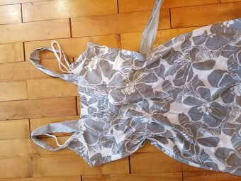 Prodám letní šaty M - 2