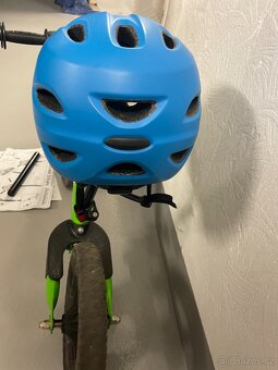 Dětská helma Giro Scamp - 2