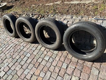 215/60/17 Letní pneu Goodyear Efficientgrip 2 SUV - 2