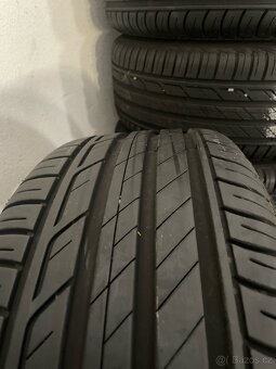 Prodám pneu r17 - 2