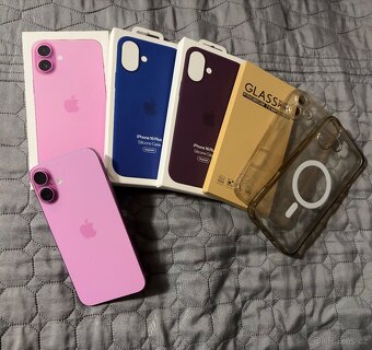 iPhone 16 Plus 256 GB - 2