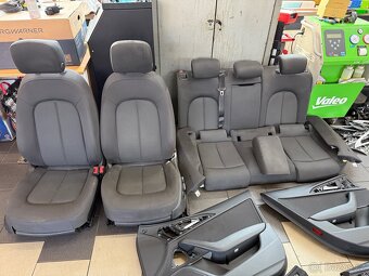Interiér Audi A6 C7 4G - sedačky + tapce - 2