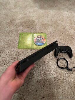 Sony PlayStation 4 sllim - 2