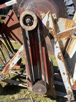 Kolébkobá cirkulárka - 2