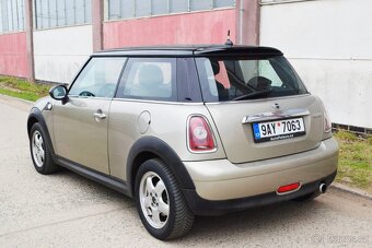 Mini Cooper 1.6i/2008 FACE/KŮŽE/PANORAMA/ - 2