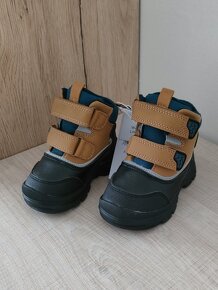 4x Chlapecká zimní / jarní obuv (vel. 22) - 2