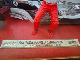 Model formule 1 Michael Schumacher 2003 chrom, Hotweels 1:18 - 2