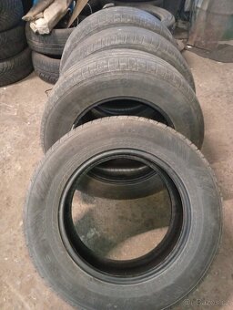 Nokian 215/65/16 - 2