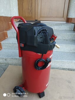 Prodám NEPOUŽITÝ Bezolejový kompresor Einhell TH-AC 200/30 - 2
