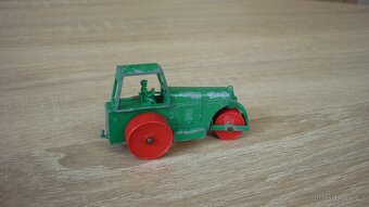 MATCHBOX RW VÁLEC PLAST KOLA - KOMPLETNÍ - 2