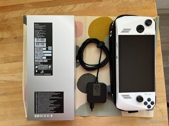 ASUS ROG Ally Z1 Extreme 1TB kompl. balení, pouzdro, záruka - 2