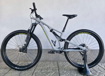 Horské kolo Specialized Stumpjumper Comp Alloy M5 2020 29″ - 2