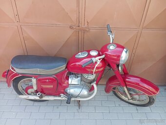JAWA 250 - 2