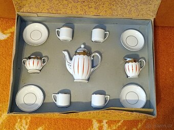 Porcelánový servis pro panenky - 2