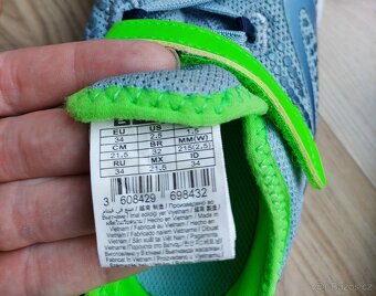 Běžecké boty 34 z Decathlon - 2