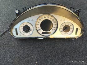 Náhradní díly Mercedes w211 .. E350. M272 - 2