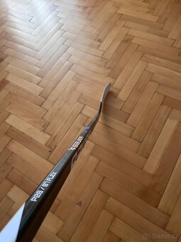 Hůl Bauer Nexus E3 - 2
