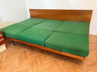 Retro rozkládací pohovka - 2