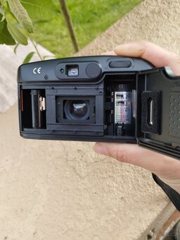 Yashica Zoomate 70 - 2