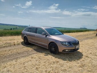 Škoda Superb 2.0. TDI 103 KW navi ,Xenon, tažné - 2