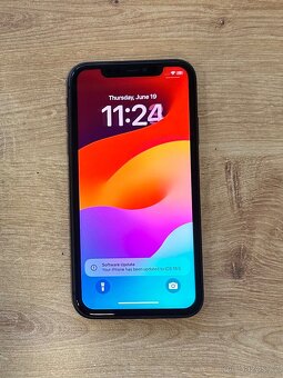 iPhone 11 Black 64GB 86% Baterie - 2