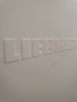 lednice LIEBHERR A+ s mrazákem dole - 2