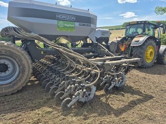 NO TILL secí stroj pro přímé setí HORIZON DSX 60-18 - 2