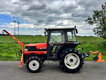 KUBOTA GL 25 Diesel motor 3 válec, 25HP + příslušenství - 2