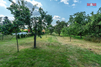 Prodej pozemku k bydlení, 3276 m², Viničné Šumice - 2