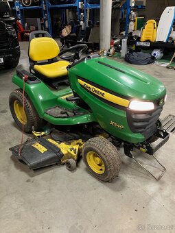 Zahradní traktůrek John Deere - 2