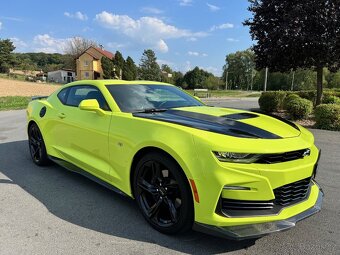 Chevrolet Camaro V8, 6,2l, perfektní stav, nebourané - 2