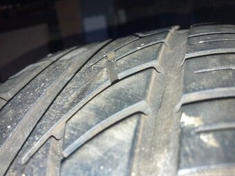Gumy 205/45 R16 - 2