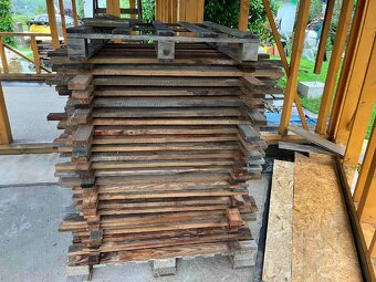 Modřínové latě 90-110cm 62x22 mm - 2