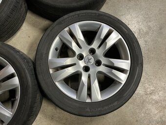 Peugeot 5008 - orig. alu kola vel. 17 - 2