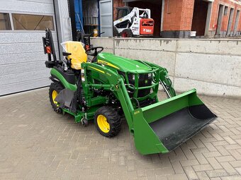 John deere 1025r - 2