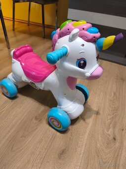 Houpací koník / odrážedlo - 2