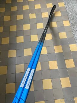 Hokejka CCM Jetspeed FT8 PRO Blue 85flex levá - 2