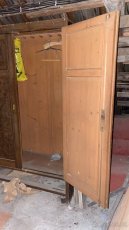 Starožitná skříň - 2